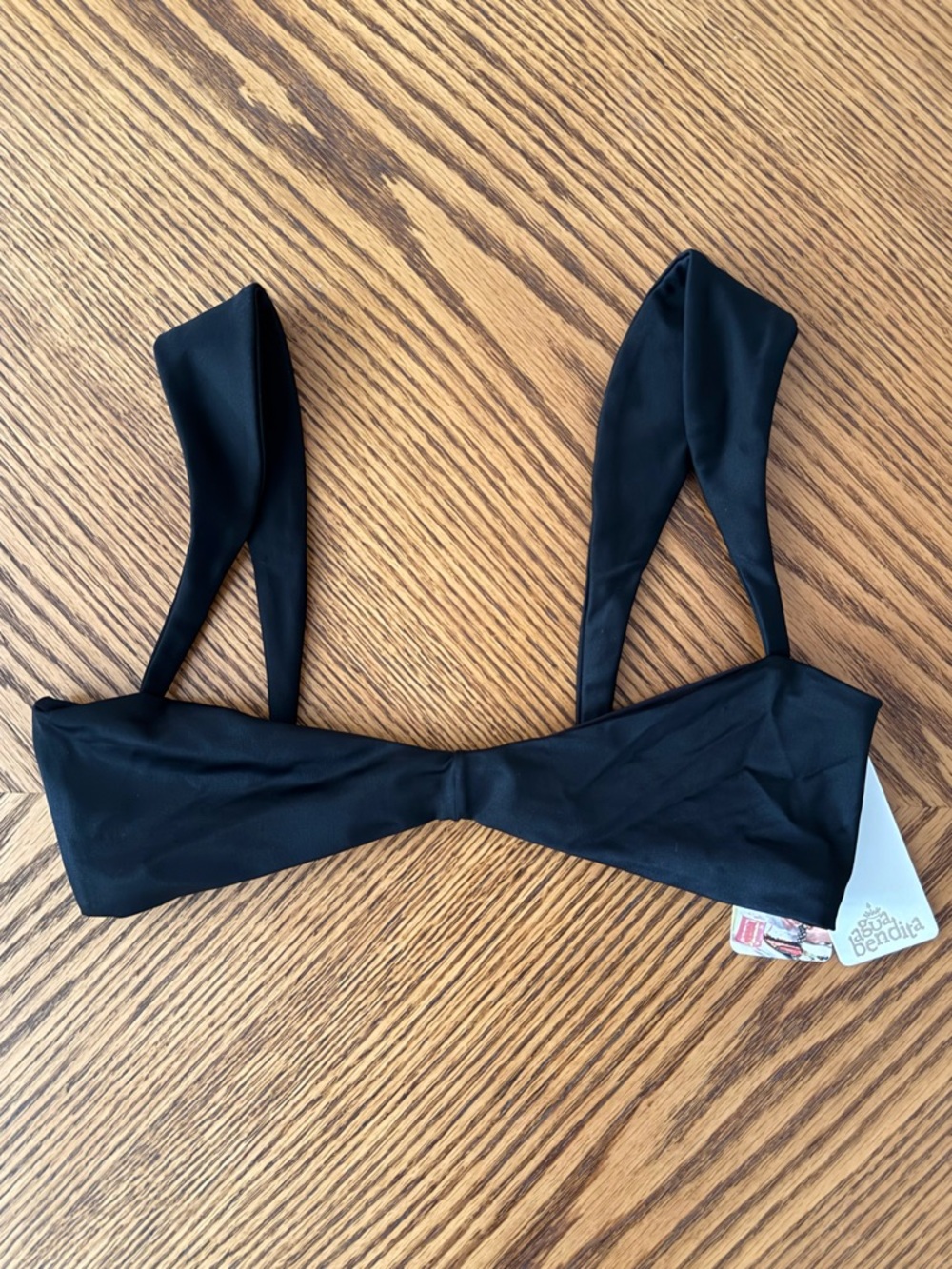 AGUA BENDITA Malory Bikini Swim Top - Black - Picture 7 of 7